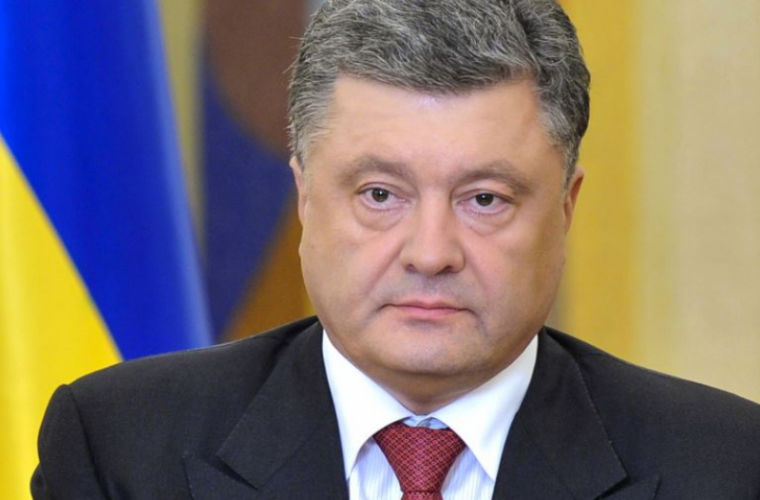 Poroşenko, acuzat de implicare în scheme de fraudă în Moldova. 
