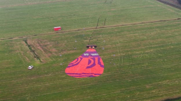 Un balon cu aer cald cu 34 de persoane la bord s-a prăbușit în Țările de Jos: O persoană a murit.