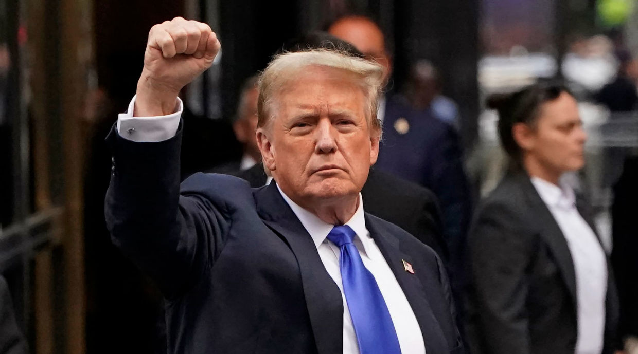 Штаб Трампа собрал $53 млн за сутки после обвинительного приговора.
