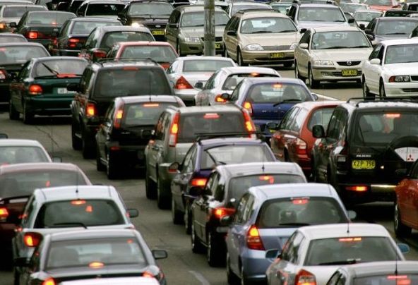 InfoTrafic советует автовладельцам избегать улицы, где произошло ДТП. 