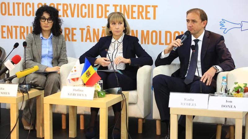 Экс-госсекретарь Ребежа пообещал продолжить борьбу за развитие спорта.