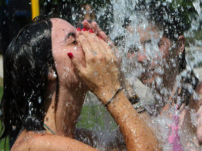 Astăzi intră în vigoare codul galben de caniculă. Foto: mediafax.ro