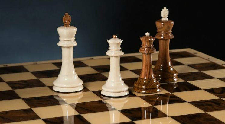 Шахматный портал chess.com стал недоступен в России.