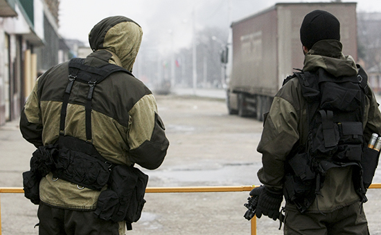 Военнослужащие подразделения специального назначения МВД Чеченской республики во время проведения спецоперации. Фото: РИА Новости