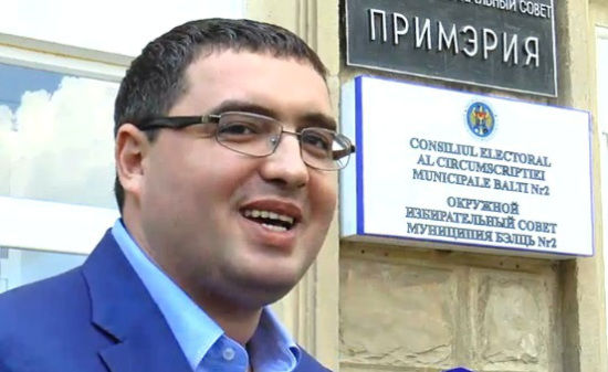 Primarul a fost plecat în concediu din cont propriu, concediu de boală și deplasări.