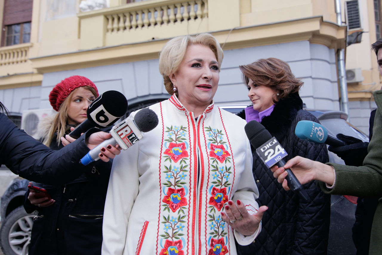 România, aproape de criză politică. Scenarii posibile. Foto: QMagazine