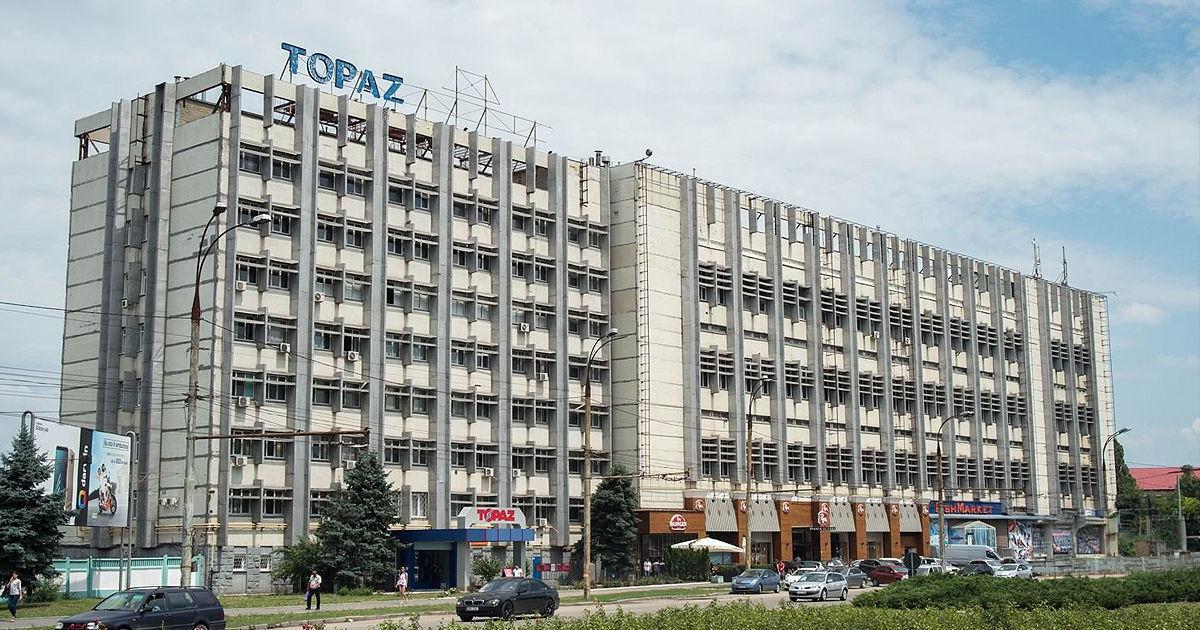 Patru persoane sunt anchetate în dosarul de faliment al TOPAZ.