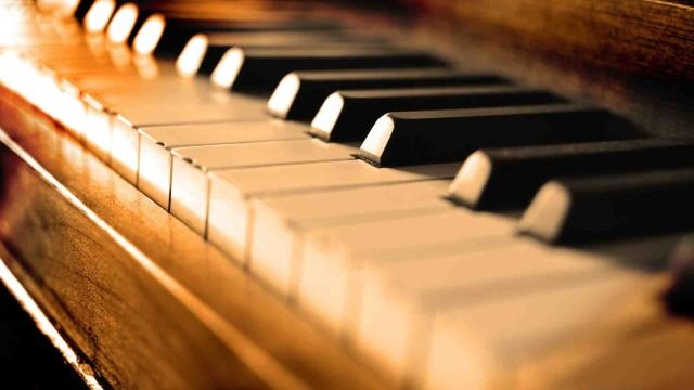 Reprezentatul permanent al FMI în R.Moldova va cânta la pian muzică de Bach şi Rahmaninov. 