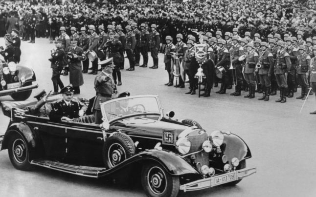 Mercedesul lui Hitler nu s-a vândut la licitaţie. Oferta, prea mică