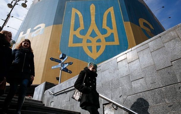 За год жителей Украины стало меньше на 233 тысячи.