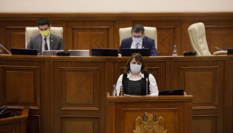 Органы государственной власти улучшат управление персоналом.