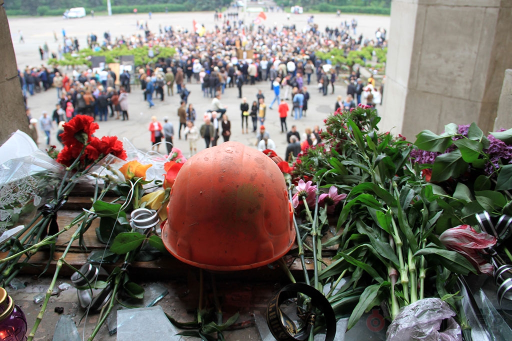 Всего в ходе беспорядков погибли 46 человек, свыше 200 пострадали, 48 числятся без вести пропавшими.
