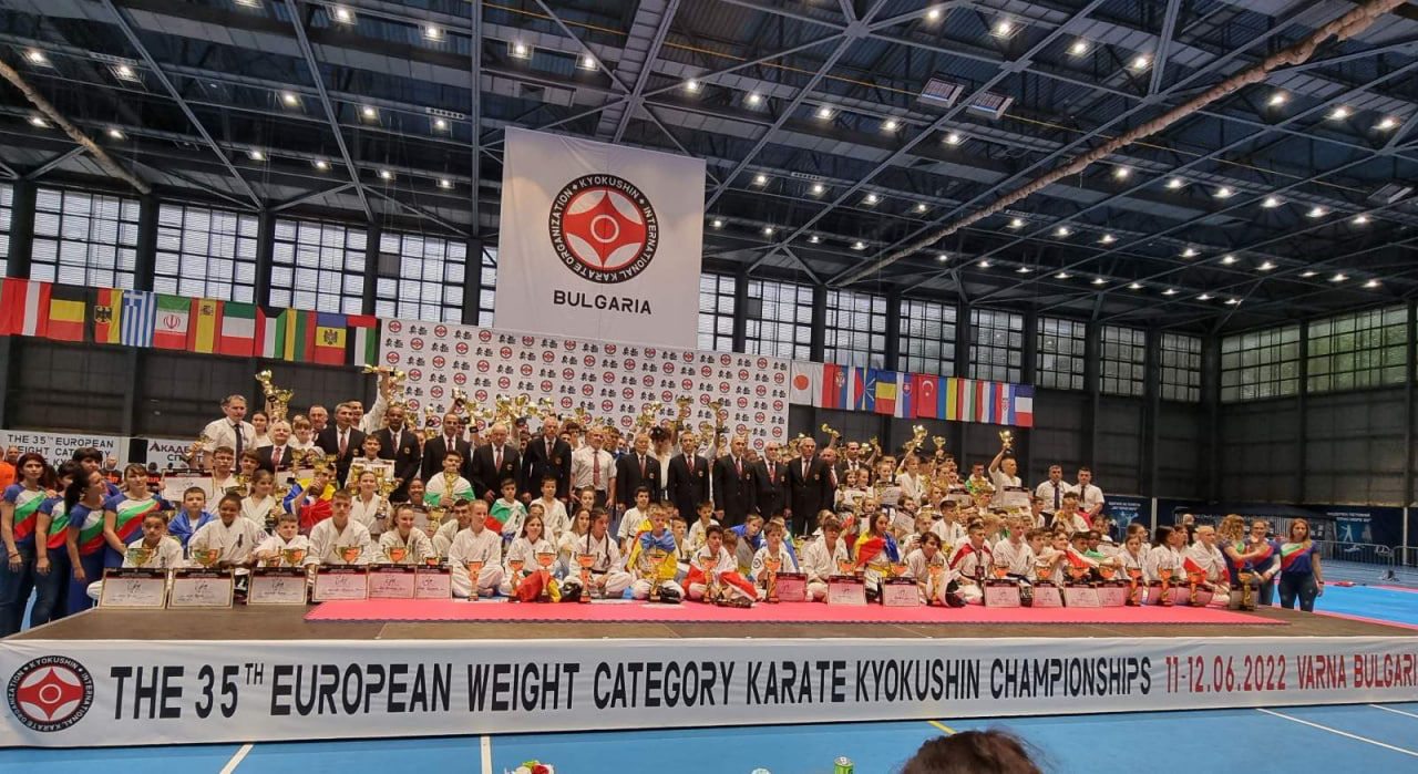 7 наград привезла сборная Молдовы с Чемпионата Европы по Каратэ Киокушинкай.