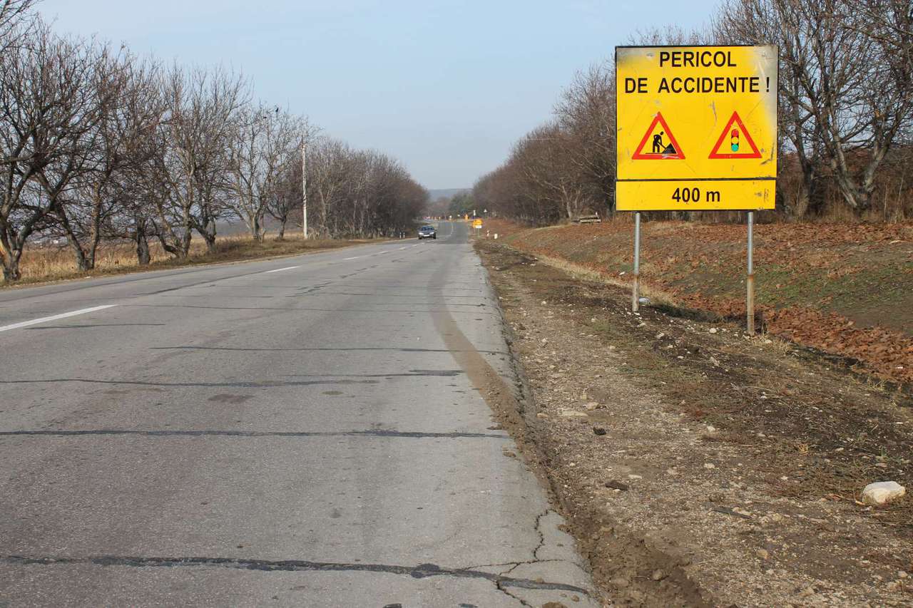 Peste doi ani, traseele Hânceşti-Cimişlia şi Chişinău-Ungheni-Sculeni vor avea altă calitate, una europeană.