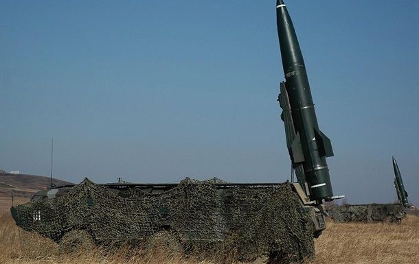 Ракеты комплекса "Точка" способны нести ядерный и химический заряд.