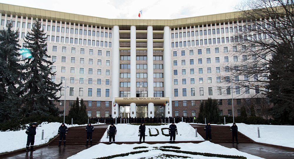 Parlamentul decide, azi, învestirea Guvernului Filip. Foto: Sputnik/ Мирослав Ротарь