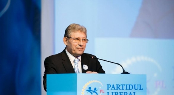 În continuare, liderul PL a enunțat un citat din proza marelui poet român Mihai Eminescu.