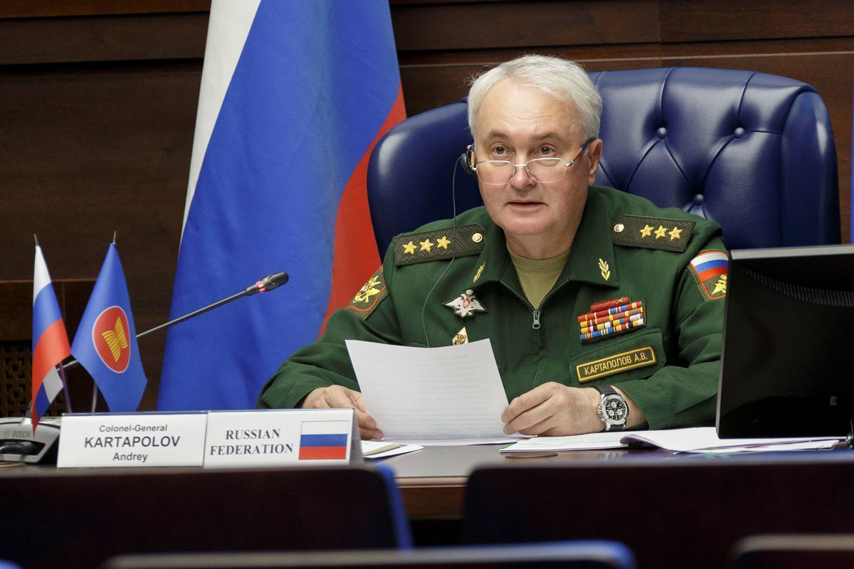 Российский генерал не исключил нанесения удара по госучреждениям Украины.