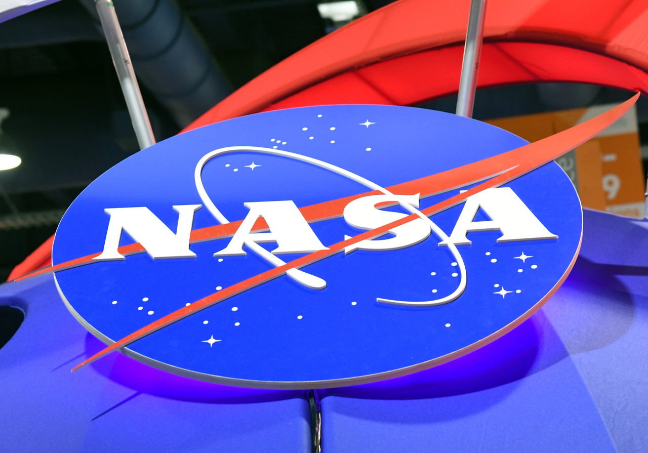 Астрофизическая лаборатория NASA передала первые научные данные на Землю.