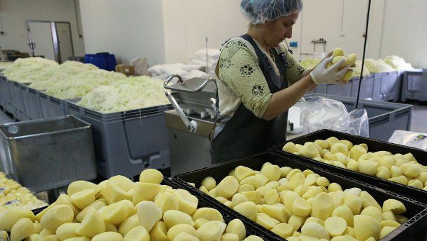 По итогам проверки будет принято решение о допуске продукции в РФ.