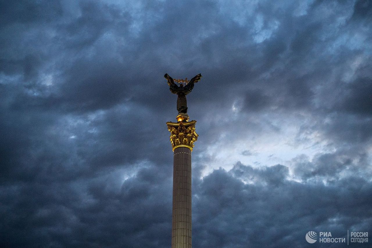 На Украине хотят переименовать бренды, "популяризующие" Российскую империю.