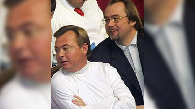 До 2014 года роскошное судно базировалось в яхт-клубе в Балаклаве, а после возвращения Крыма в состав России покинуло крымский порт.
