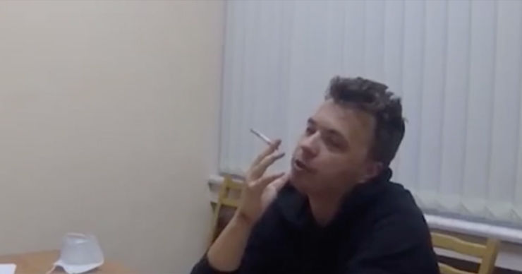 Протасевич считает, что его подставили «киберпартизаны».