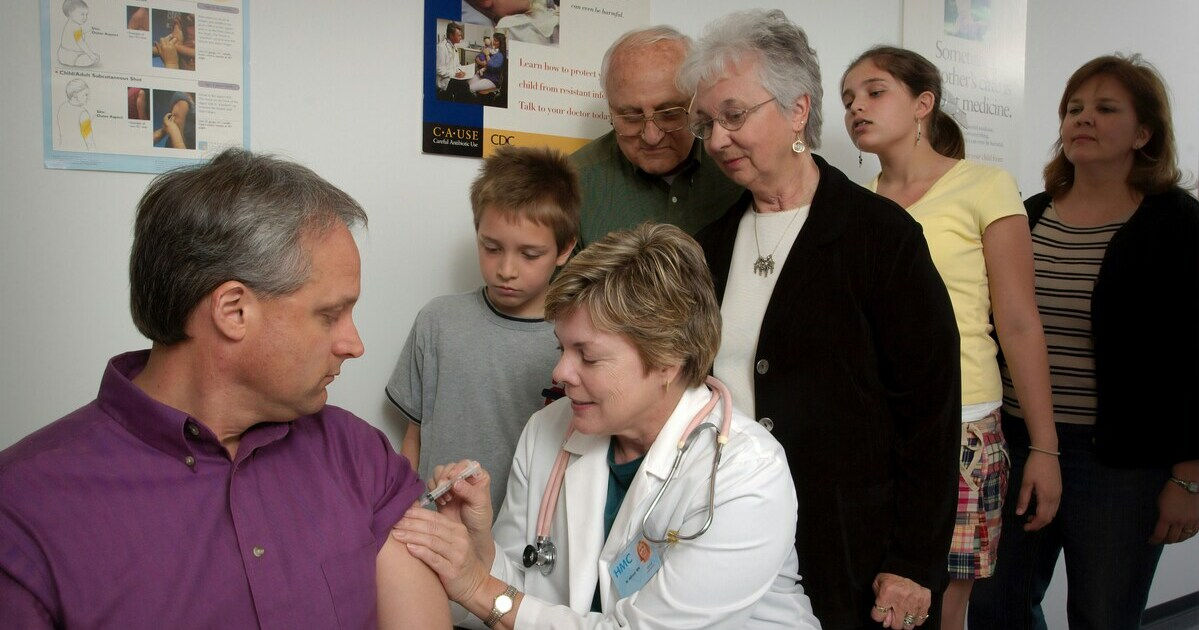 Medicii au înțeles de ce vaccinul antigripal este mai puțin eficient pentru persoanele în vârstă.