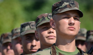Нацармии помогут вооружением, боеприпасами, топливом.