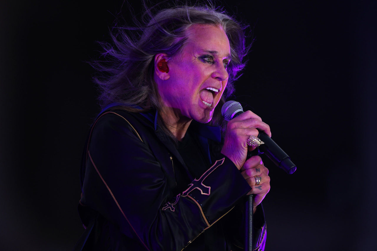 Cântărețul de muzică rock Ozzy Osbourne a murit.