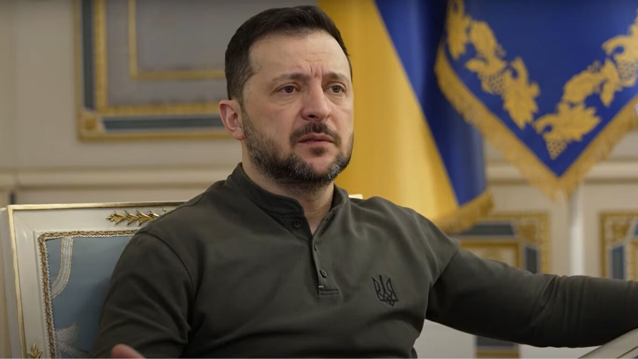 Зеленский о покушениях на него в начале войны: Были выстрелы, погибли люди в офисе.