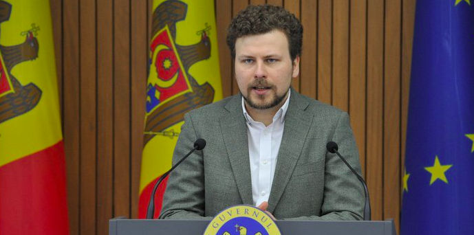 Минобразования вводит мораторий на внешний контроль в общеобразовательных учреждениях. Фото: moldpres.md
