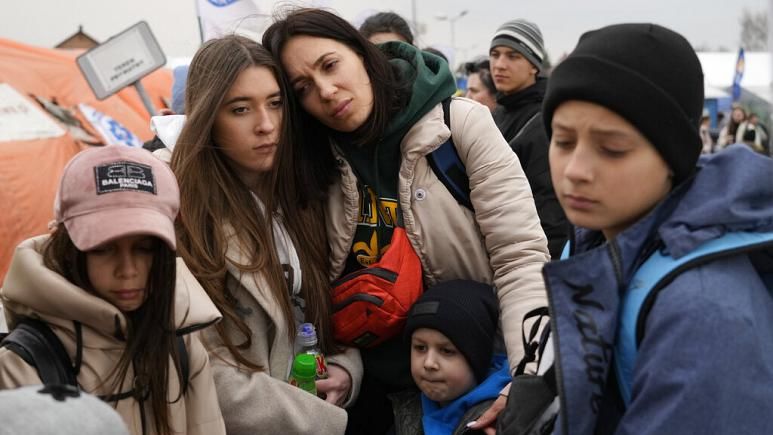 ООН: Болеe 4 миллионов беженцев прибыли с Украины в ЕС.