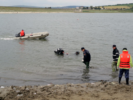 Şeful Inspectoratului General de Poliţie a anunţat că bărbaţii erau în stare de ebrietate avansată. Foto: informatorulmoldovei.ro