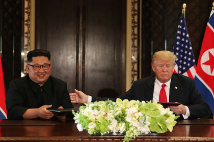 Трамп похвастался «любовными посланиями» Ким Чен Ына.