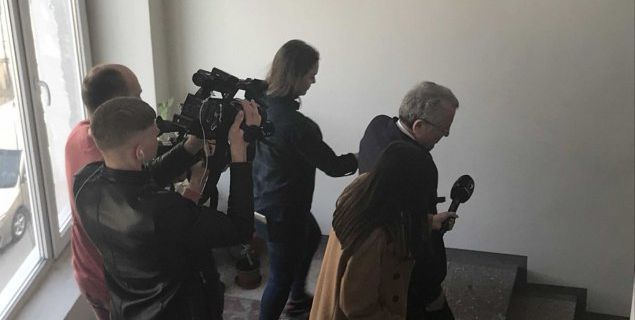 Первое заседание по делу о платных парковках перенесли.