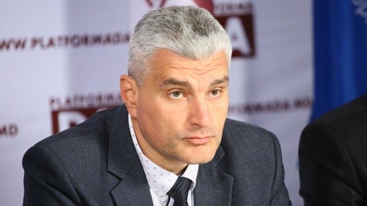 Слусарь: Москва отвернулась от Додона.