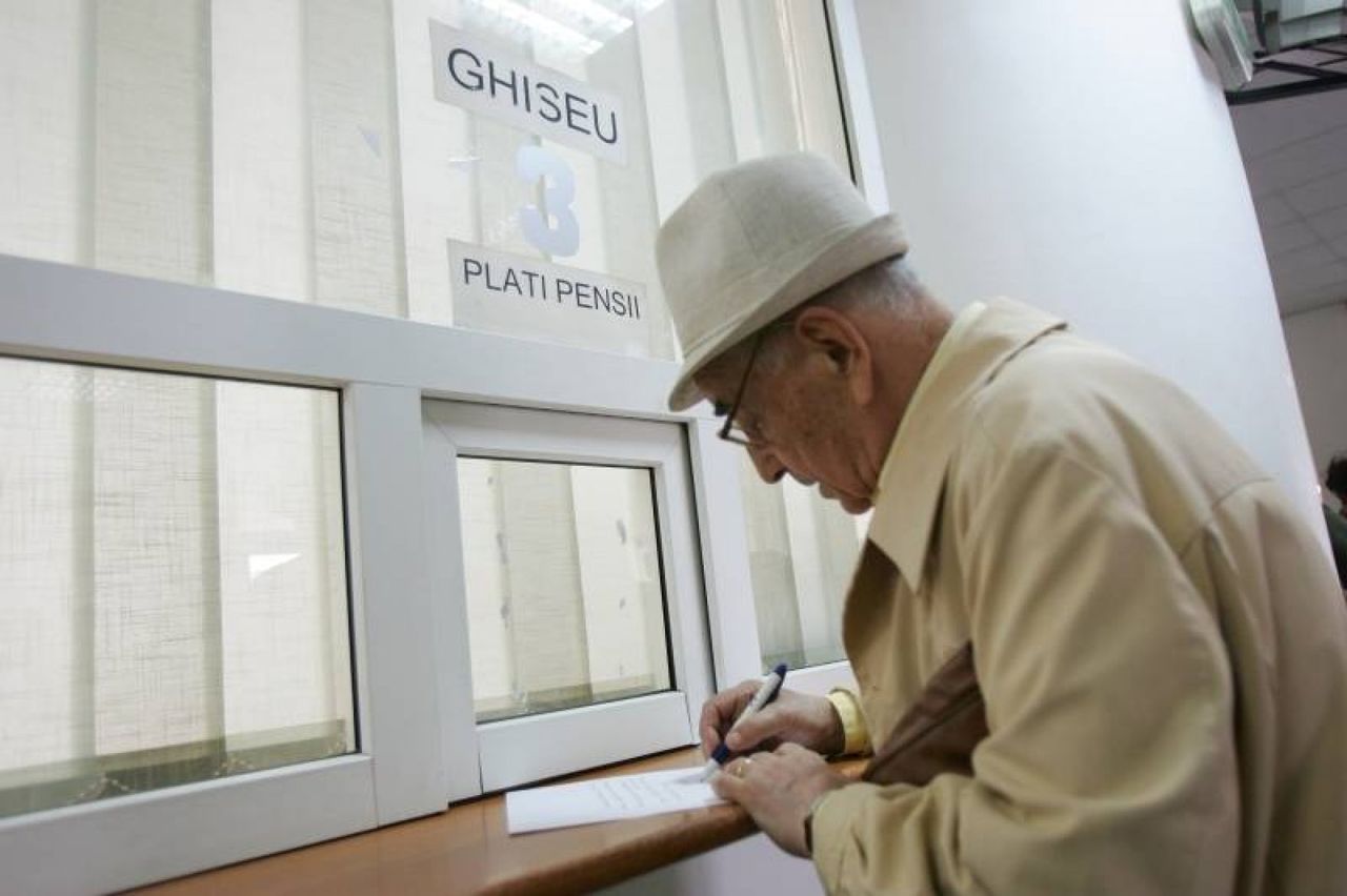 Sindicatele sunt împotriva abrogării dreptului la pensie anticipată. 