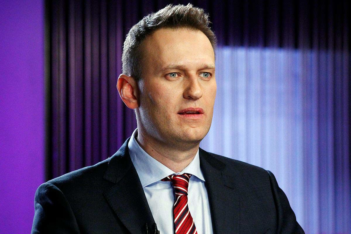 Минздрав Омской области: В анализах у Навального обнаружен алкоголь и кофеин.