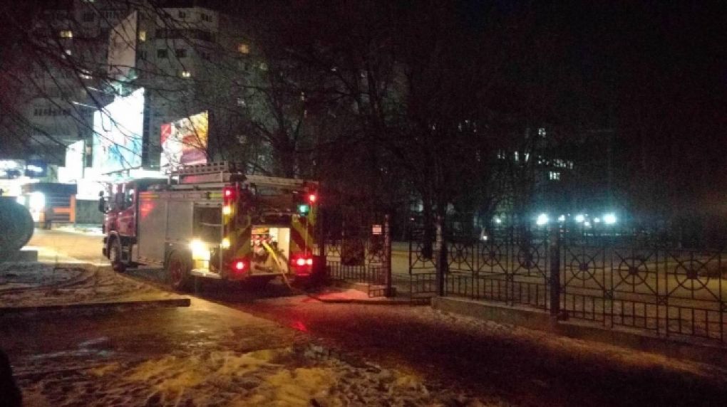 Incendiu la Academia de Studii Economice din Capitală. Foto: Protv.md