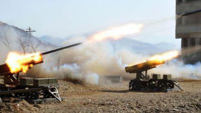 Reuniunea comisiei menționate a avut loc în urma desfășurării, săptămâna trecută, a unor exerciții militare nord-coreene, supervizate de Kim, în timpul cărora a fost simulat un atac asupra unei insule sud-coreene din Marea Japoniei.