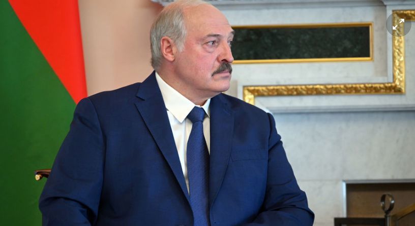 Представитель Лукашенко опроверг слухи об ухудшении его здоровья.