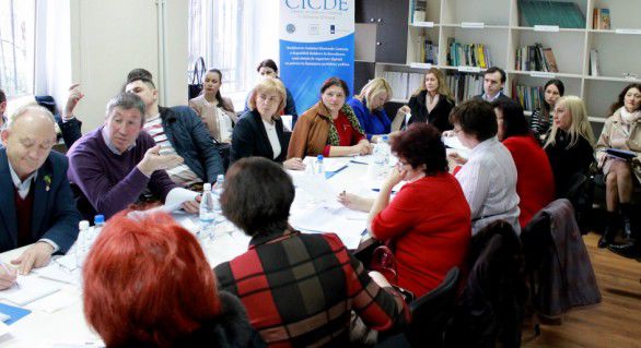 Partidele politice din Republica Moldova urmează să prezinte până la finele acestei luni. Foto: cec.md