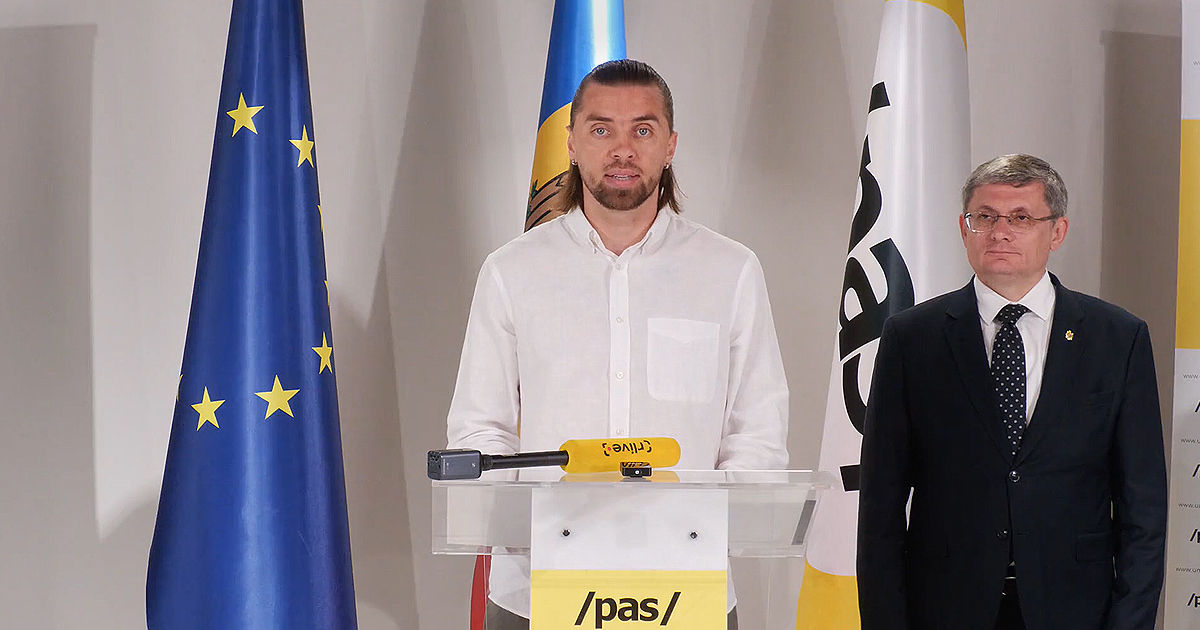 Fotbalistul Potîrniche: În calitate de deputat sunt gata să lucrez peste program și să mănânc din caserolă.