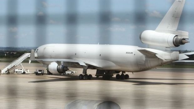 Avionul înregistrat în SUA, de tip MD-11, circula din Germania spre Africa de Sud.