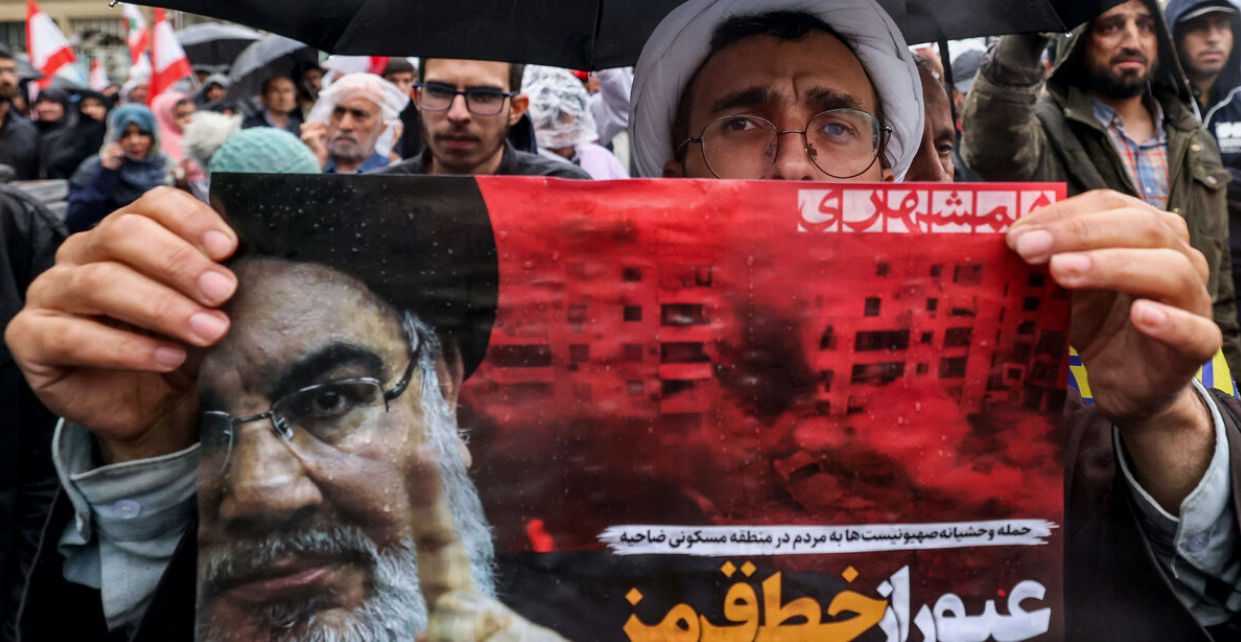 Liderul Hezbollah, Nasrallah, ar fi putut muri din cauza impactului undelor explozive.
