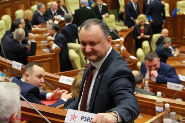 Dodon a mai anunțat că socialiștii se declară în opoziție dură față de nou-formata majoritate parlamentară.