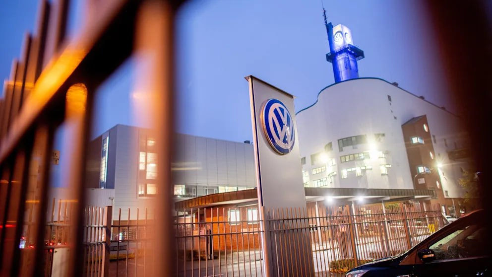 Volkswagen может начать производство военных автомобилей.