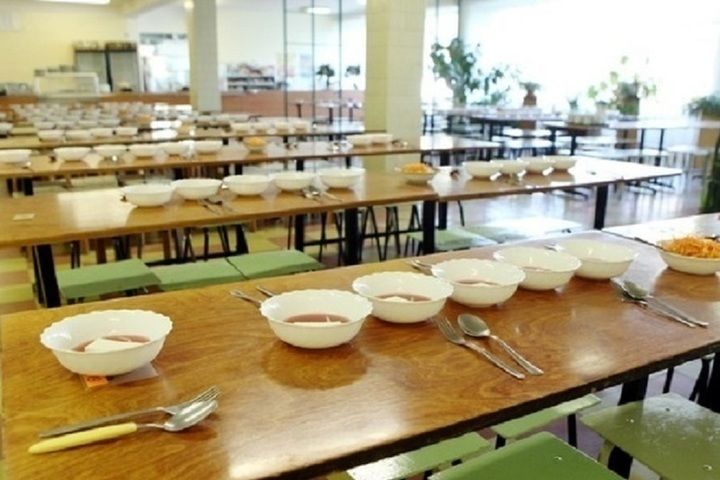 По требованию вице-примара, в Бельцах проверяют школьные столовые. Фото: btv.md.