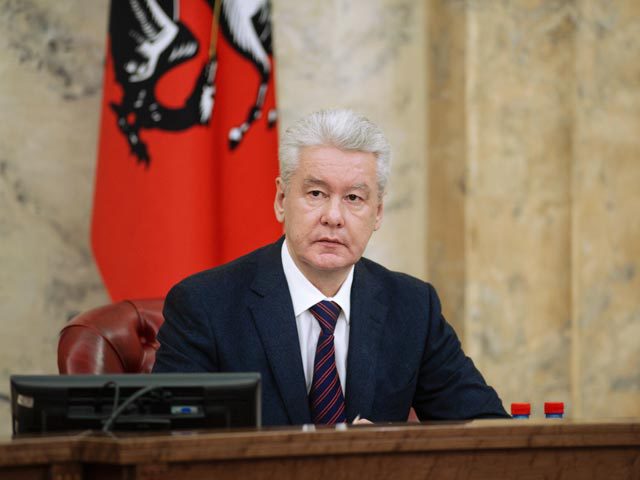 Мэр Москвы Сергей Собянин предложил решение проблемы миграции: чтобы въезд в Россию для них стал менее выгодным, надо брать деньги за въезд на границе. Фото: РИА Новости